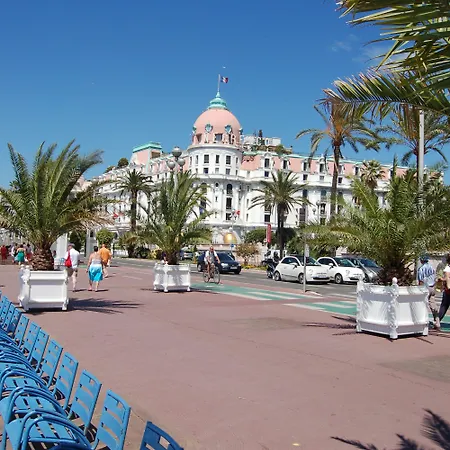 Hotell De La Fontaine