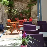 De La Fontaine Hotel 3*