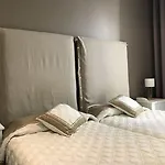 드 라퐁텐 니스