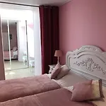 De La Fontaine 3*