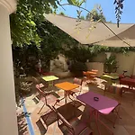 De La Fontaine 3*