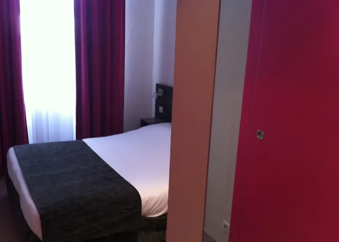 De La Fontaine Hotel 3*