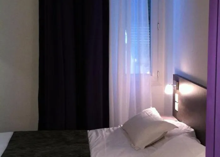 Hotel De La Fontaine Nice