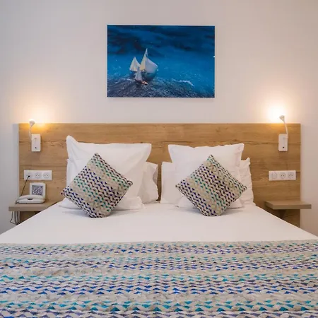 Szálloda De La Fontaine