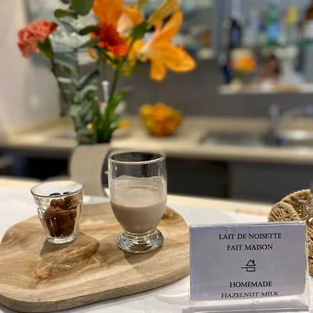 Szálloda De La Fontaine 3*