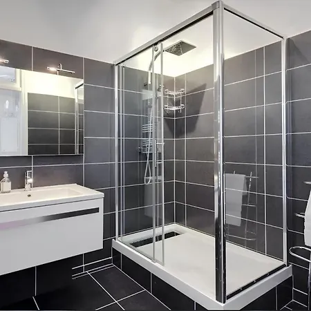 Szálloda De La Fontaine